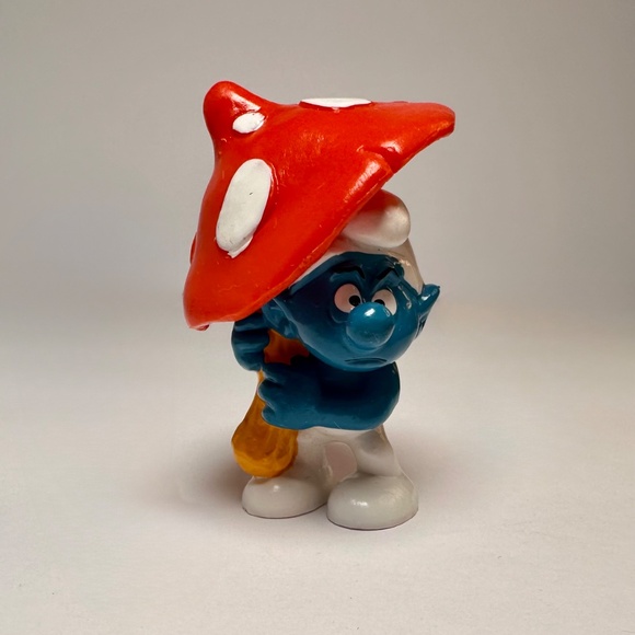 Vintage Smurf Carrying Mushroom – Bully © Peyo – W. Germany - Picture 6 of 7